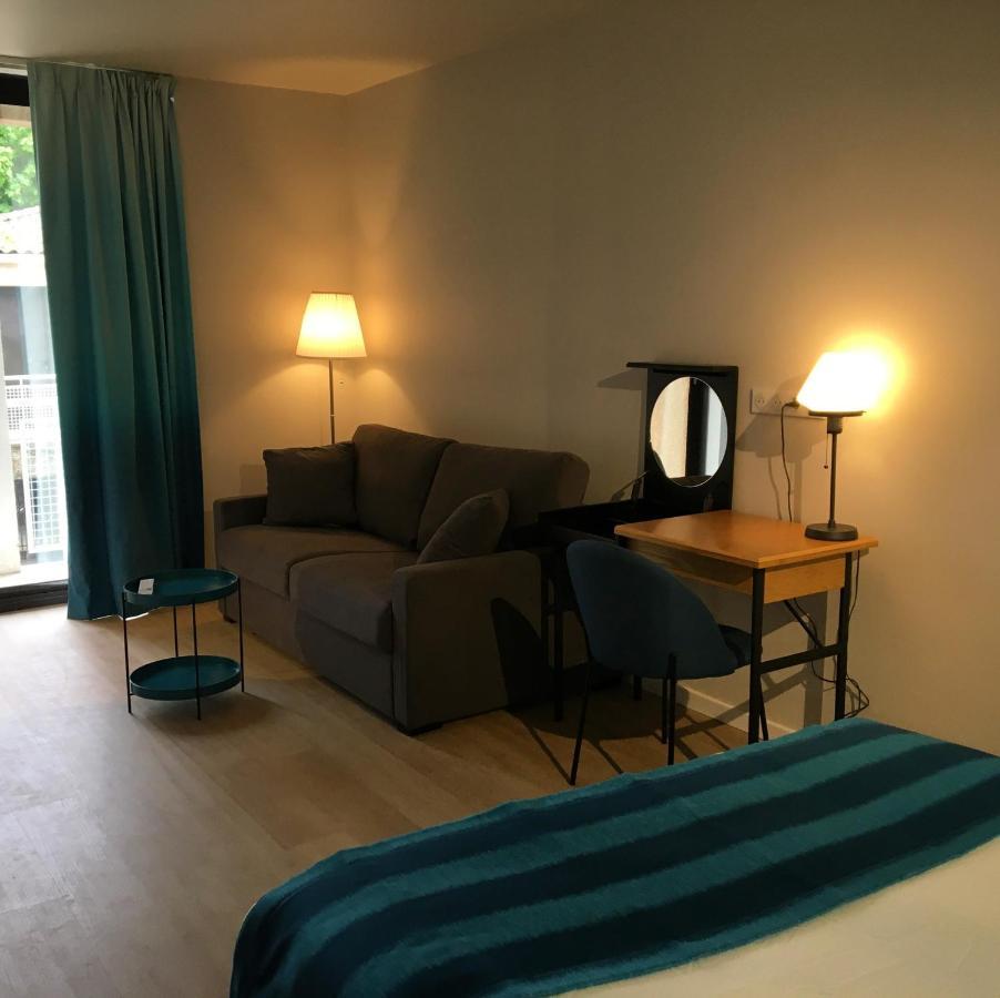 Hotel Cantosorgue LʼIsle-sur-la-Sorgue Zewnętrze zdjęcie