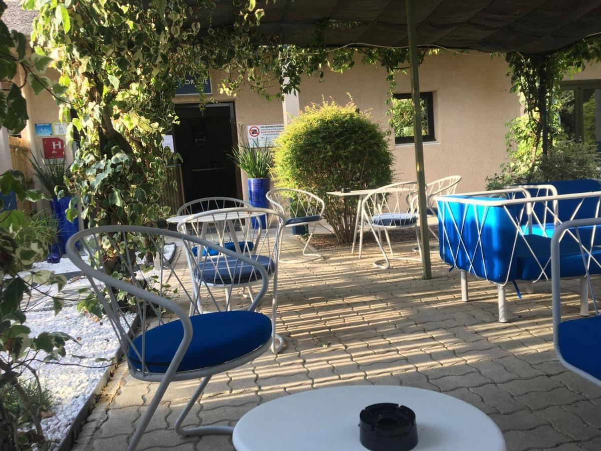 Hotel Cantosorgue LʼIsle-sur-la-Sorgue Zewnętrze zdjęcie